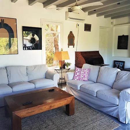 Villa Encantadora Casa Ibicenca *